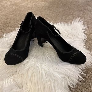 Jack Rogers Black Suede MaryJane Pump Heels Size 9